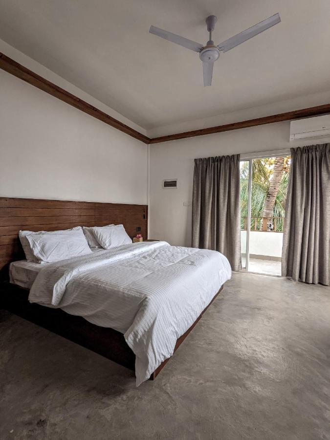 Dhoadhi Retreat Hotel Thulusdhoo Ngoại thất bức ảnh