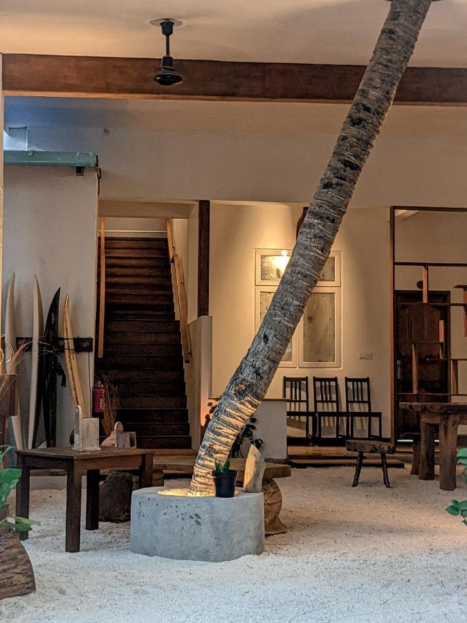 Dhoadhi Retreat Hotel Thulusdhoo Ngoại thất bức ảnh